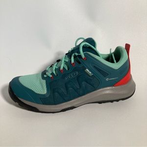 KEEN Women's Explore Waterproof Hiking Shoes US 8